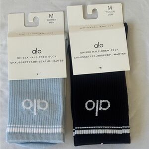 ALO Yoga Unisex Half-Crew Socks - Black and Light Blue